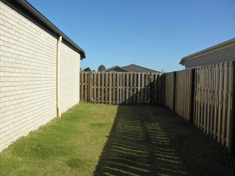 44 Peacherine Cct, Bellmere QLD 4510