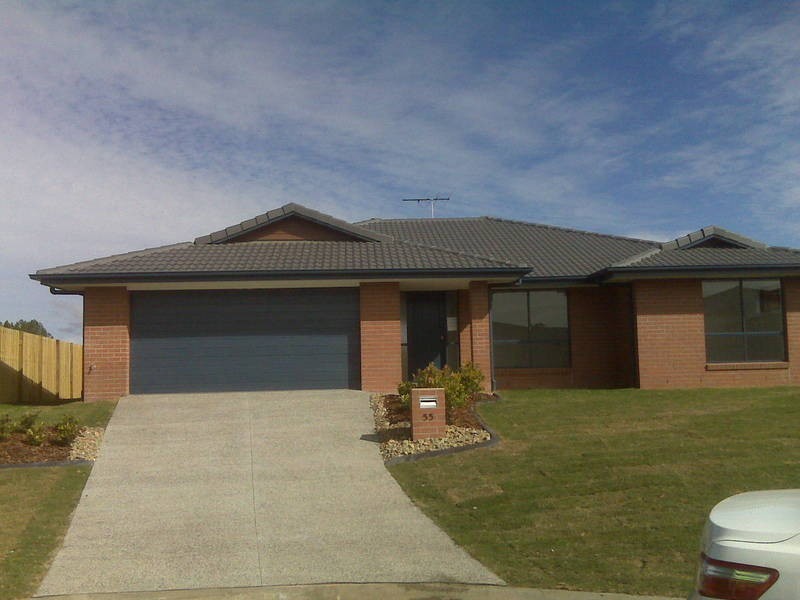 55 Peacherine Cct, Bellmere QLD 4510
