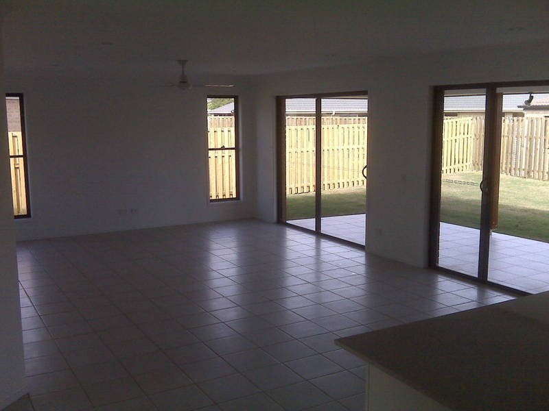 55 Peacherine Cct, Bellmere QLD 4510