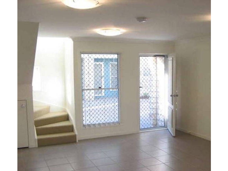 2/58 Fleet Dr, Kippa-ring QLD 4021