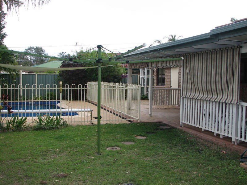 31 Lorebury Dr, Morayfield QLD 4506