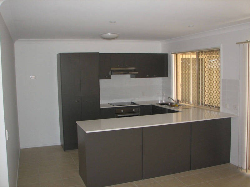 63 Peacherine Cct, Bellmere QLD 4510