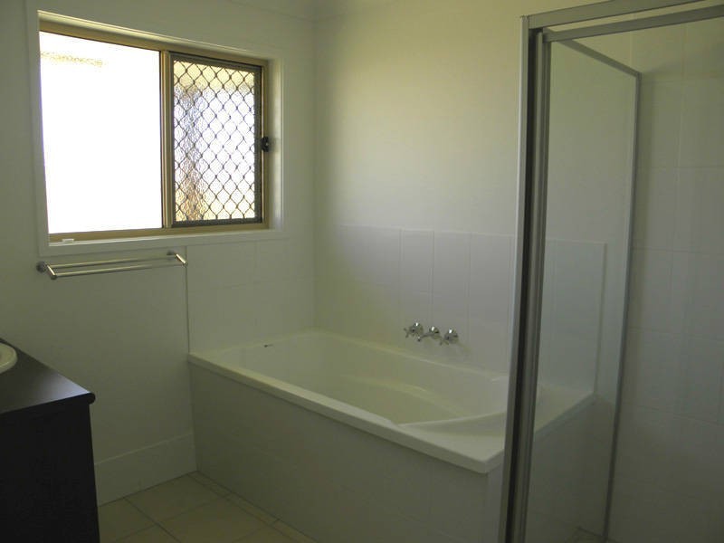 5 Tangelo Ct, Bellmere QLD 4510