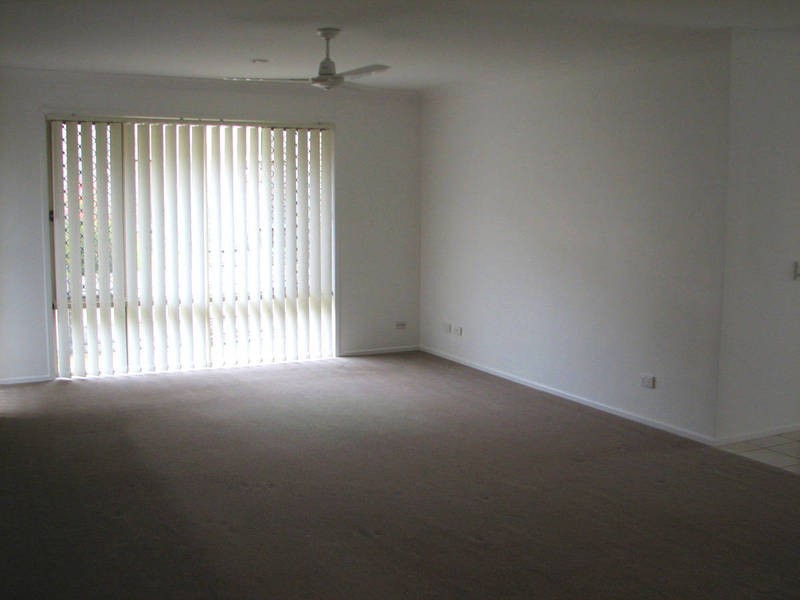 19 Bellbrook Ave, Bellmere QLD 4510