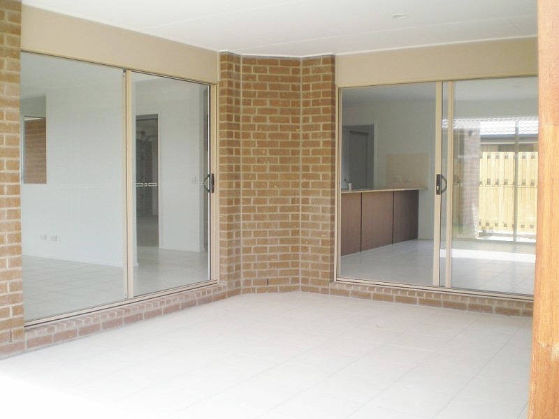 22 Peacherine Cct, Bellmere QLD 4510