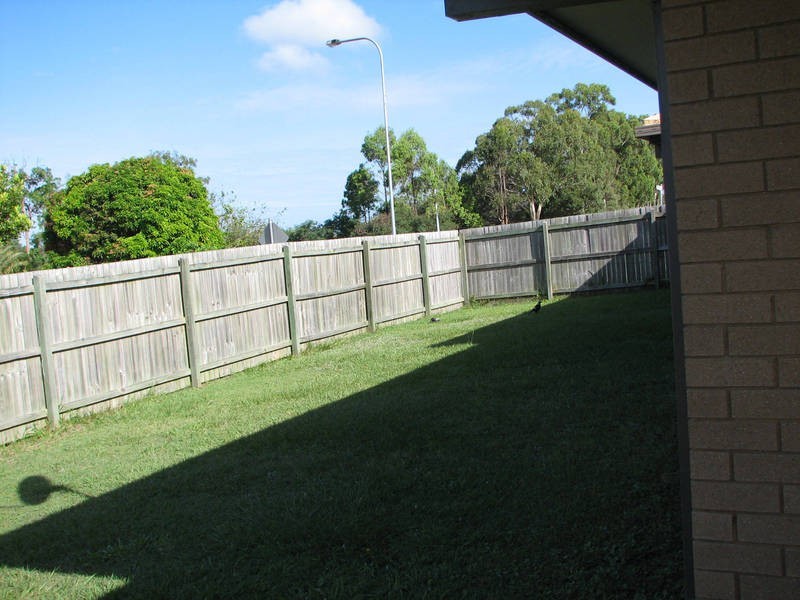 2 LOMANDRA, Morayfield QLD 4506