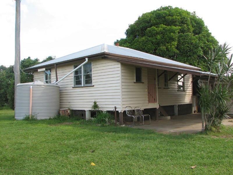455 Bellmere Rd, Bellmere QLD 4510