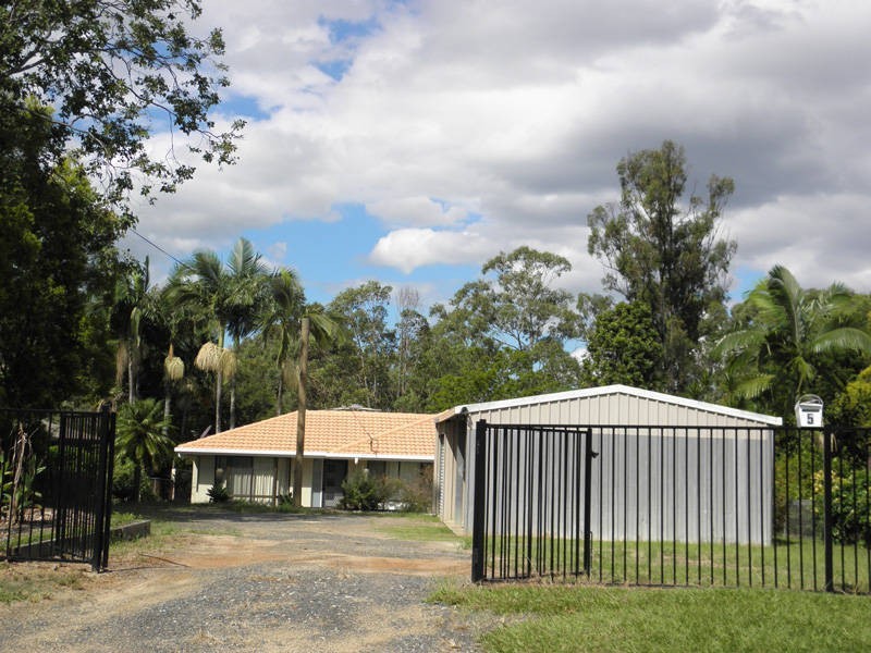 5 Waroona St, Morayfield QLD 4506