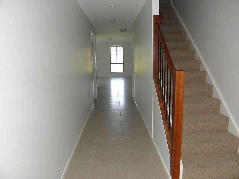 1/4 Sugarglider Cl, Morayfield QLD 4506