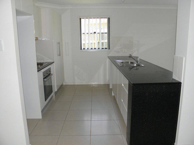 1/4 Sugarglider Cl, Morayfield QLD 4506