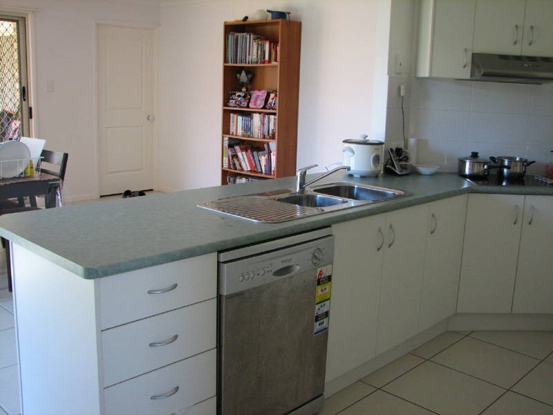 71 Fernbrook Dr, Morayfield QLD 4506