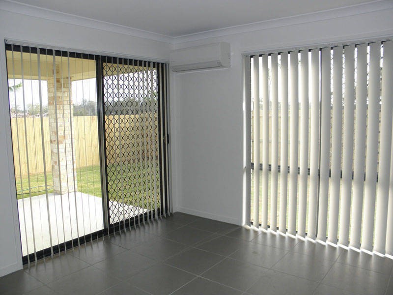 73 Koala Dr, Morayfield QLD 4506