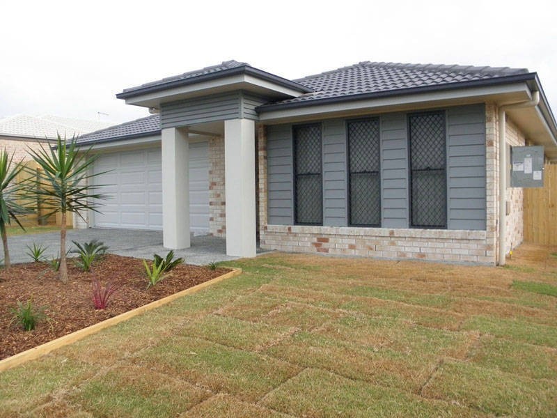 73 Koala Dr, Morayfield QLD 4506