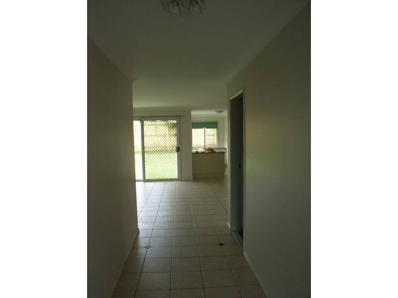 18 Coralfern Court, Morayfield QLD 4506