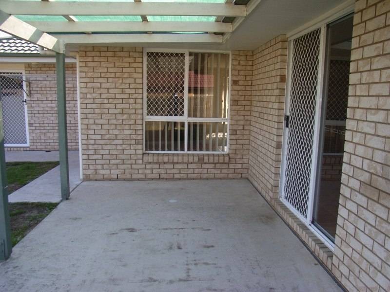 20 Pinecrest Court, Kallangur QLD 4503