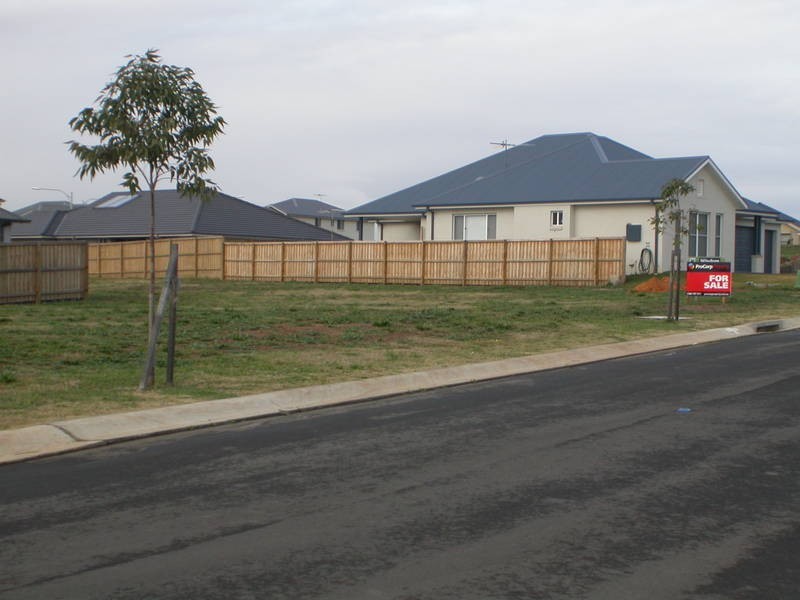 Elderslie NSW 2570