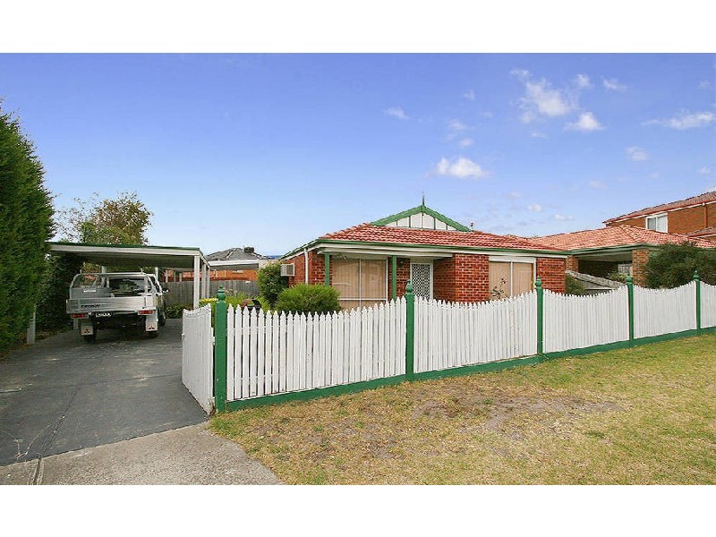 Skye VIC 3977