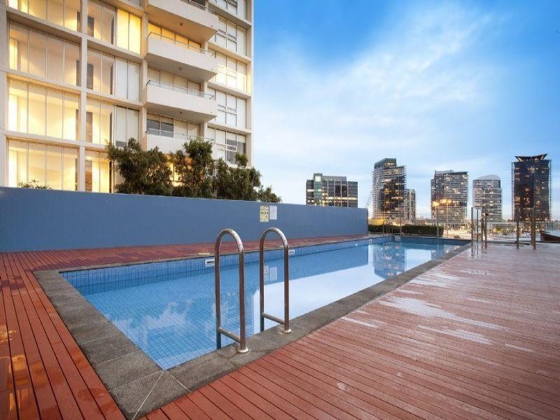 809/8 McCrae Street, Docklands VIC 3008