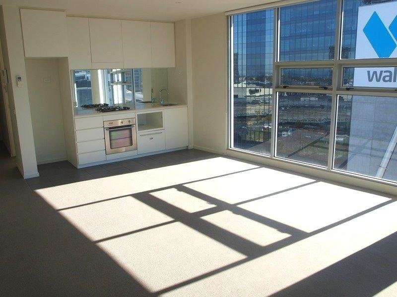 809/8 McCrae Street, Docklands VIC 3008
