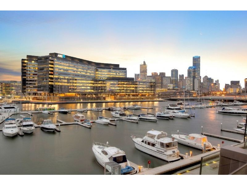 303/98 River Esplanade, Docklands VIC 3008