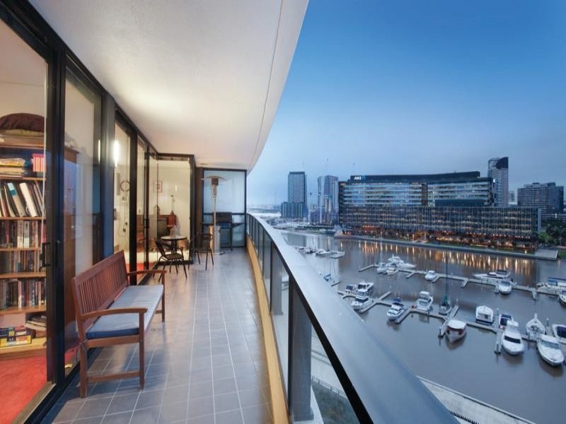 1004/70 Lorimer Street, Docklands VIC 3008