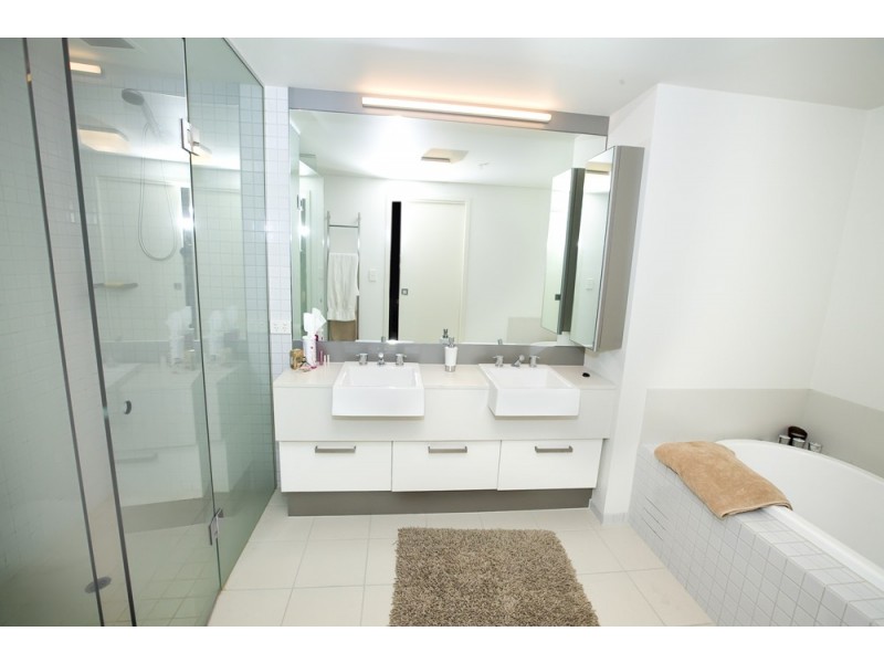 1803/70 Lorimer Street, Docklands VIC 3008