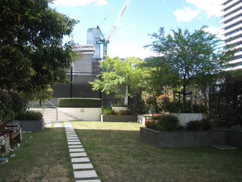 91/83 Whiteman Street, Southbank VIC 3006