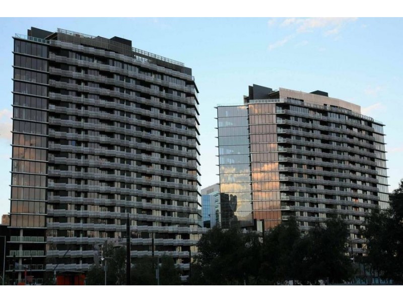 1108/18 Waterview Walk, Docklands VIC 3008