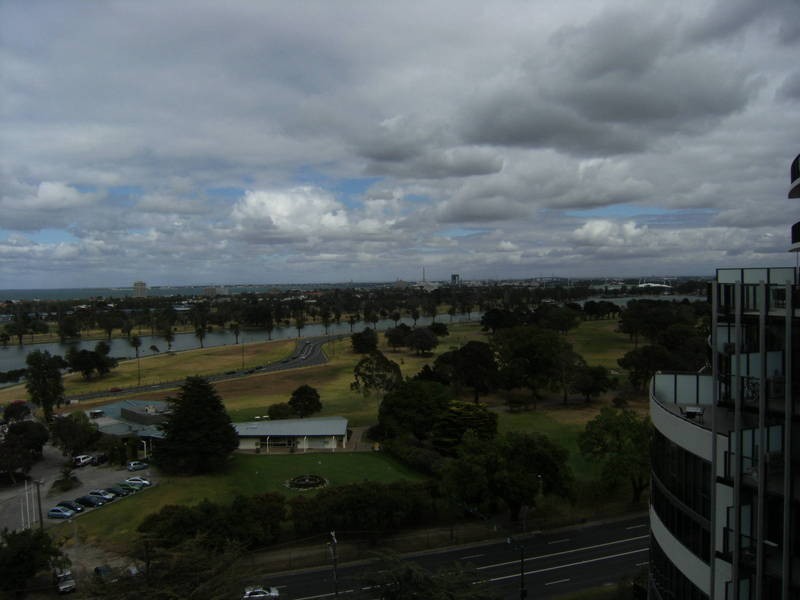 1006/54 Queens Road, Melbourne VIC 3004