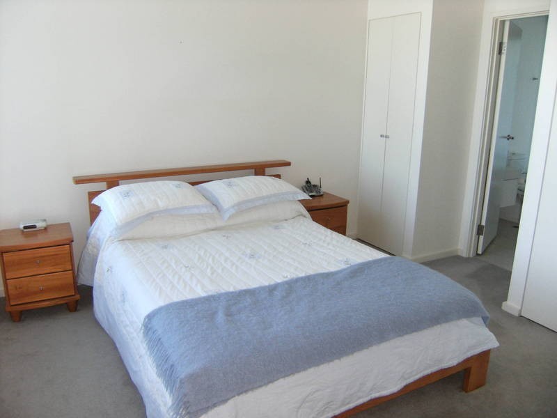 1208/60 Siddeley Street, Docklands VIC 3008