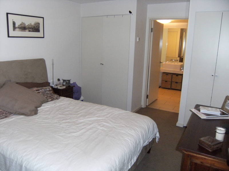 923/60 Siddeley Street, Docklands VIC 3008