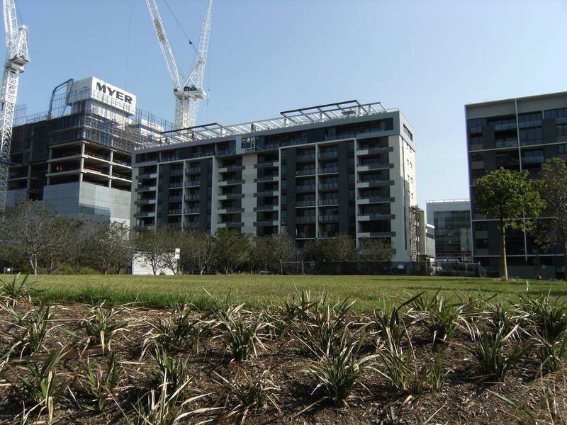 402/1 Encounter Way, Docklands VIC 3008