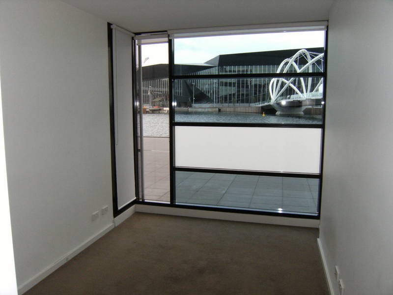 12/60 Siddeley Street, Docklands VIC 3008