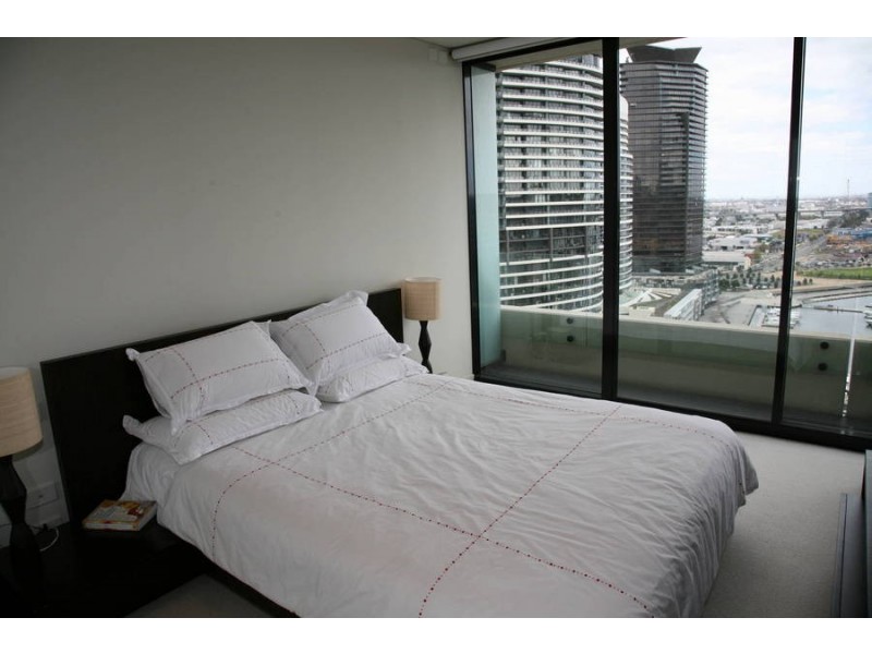 1901/50 Lorimer Street, Docklands VIC 3008