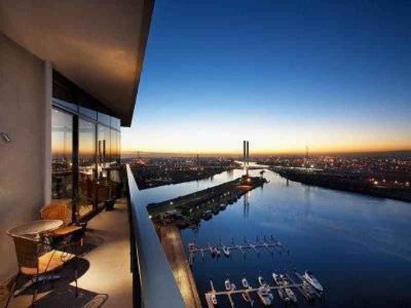 261/55 Victoria Avenue, Docklands VIC 3008