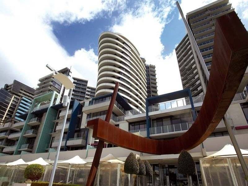 2003/15 Caravel Lane, Docklands VIC 3008