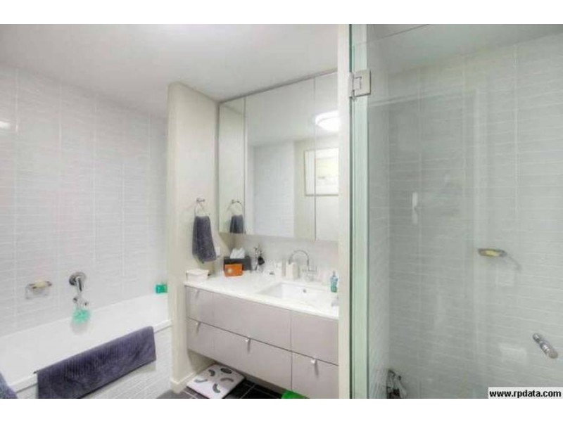 1603/39 Caravel Lane, Docklands VIC 3008