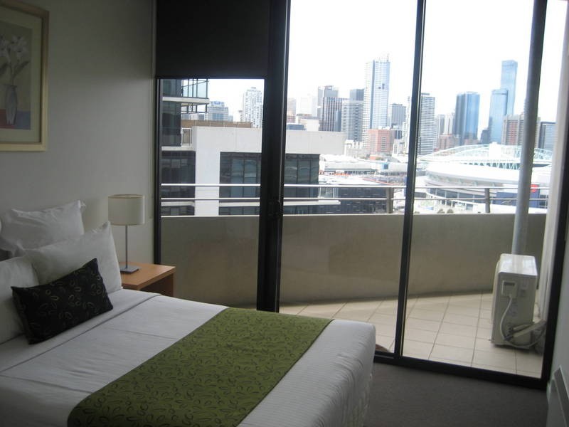 2003/15 Caravel Lane, Docklands VIC 3008