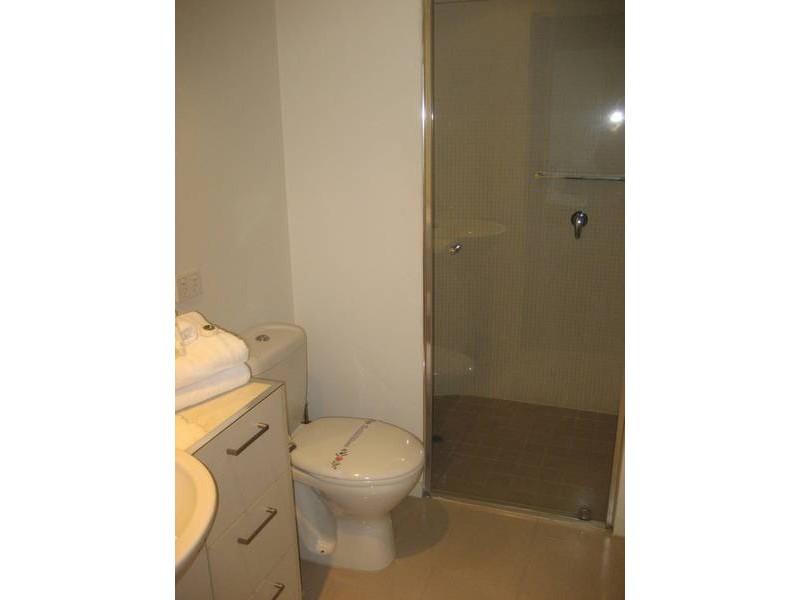 2003/15 Caravel Lane, Docklands VIC 3008