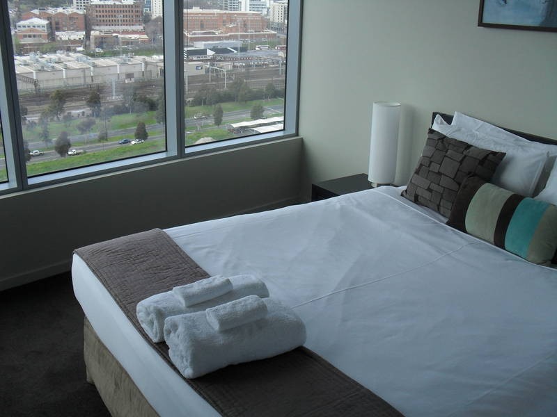 1606/2 Newquay Promenade, Docklands VIC 3008