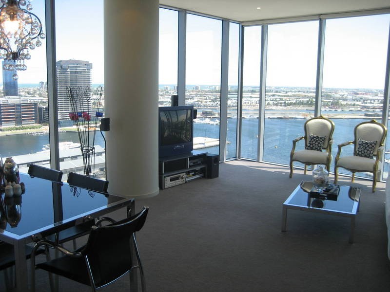 1901/2 New Quay Promenade, Docklands VIC 3008
