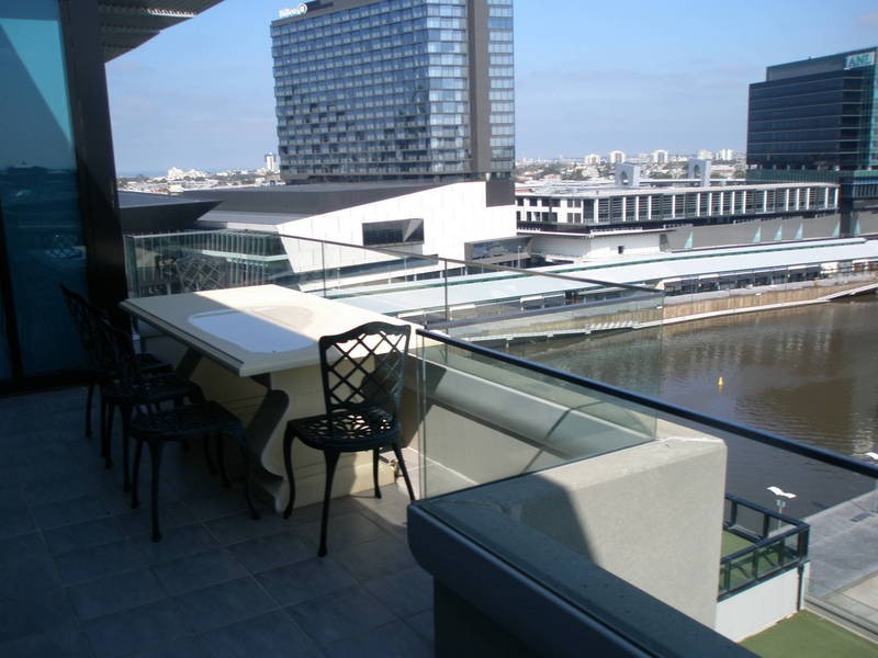 1109/60 Siddeley Street, Docklands VIC 3008