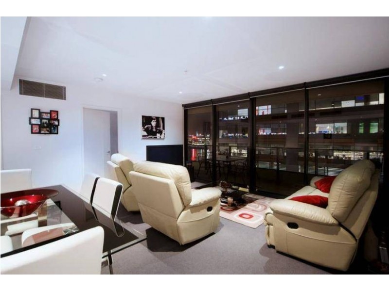62/111 Merchant Street, Docklands VIC 3008