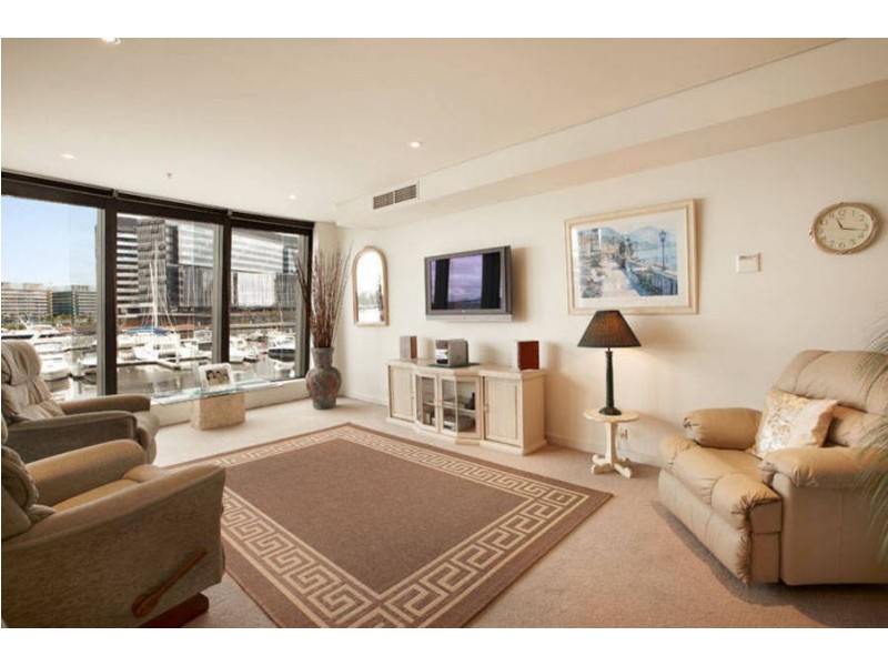 202/98 River Esplanade, Docklands VIC 3008