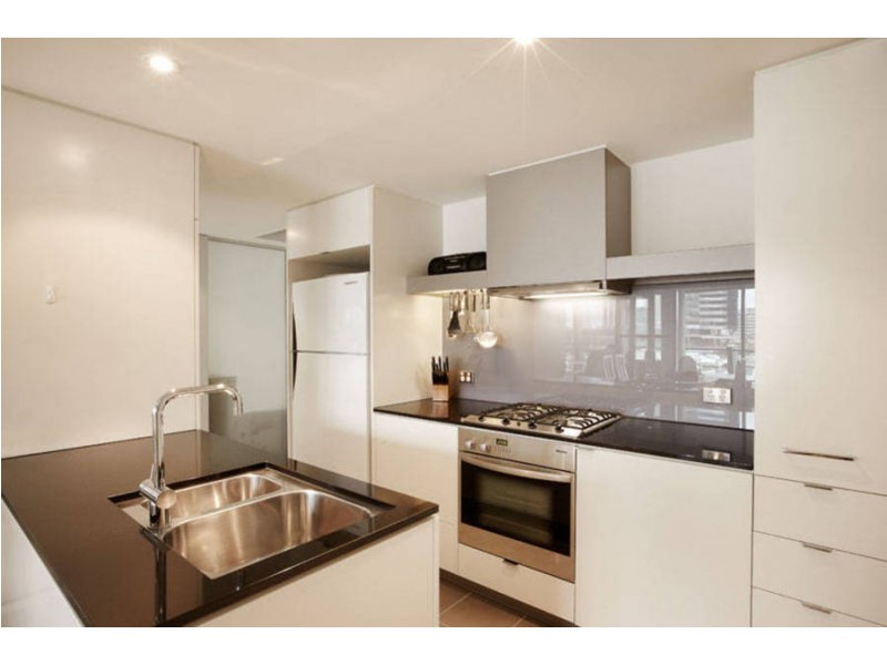 202/98 River Esplanade, Docklands VIC 3008
