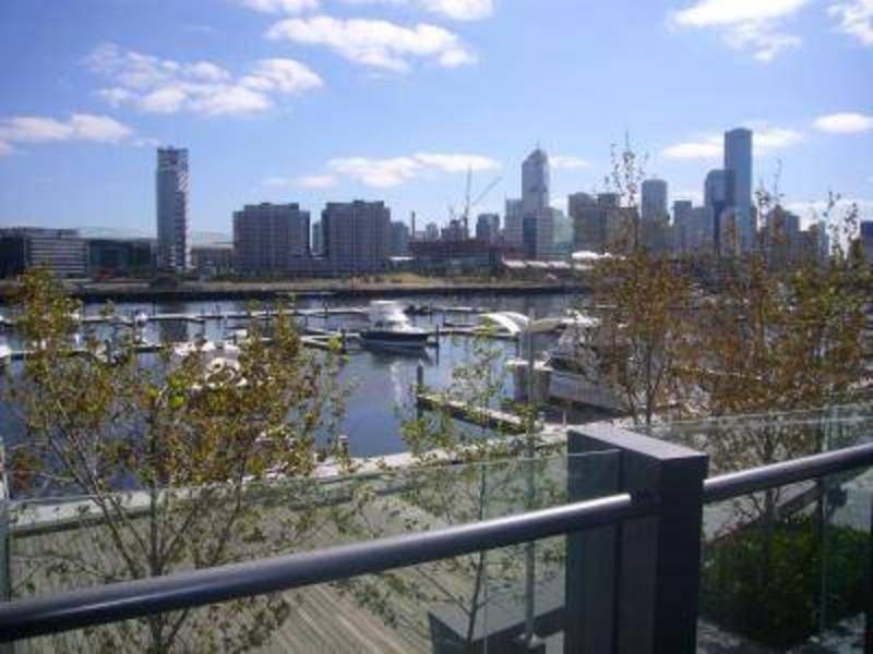 202/98 River Esplanade, Docklands VIC 3008