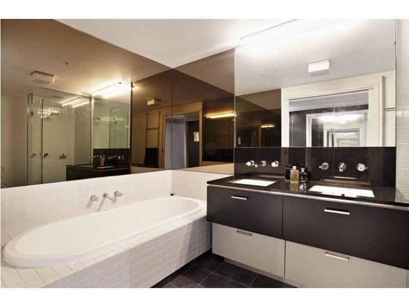 1502/50 Lorimer Street, Docklands VIC 3008