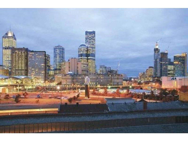1707/8 McCrae Street, Docklands VIC 3008