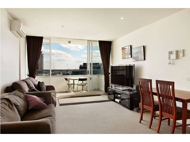 1212/8  McCrae Street, Docklands VIC 3008