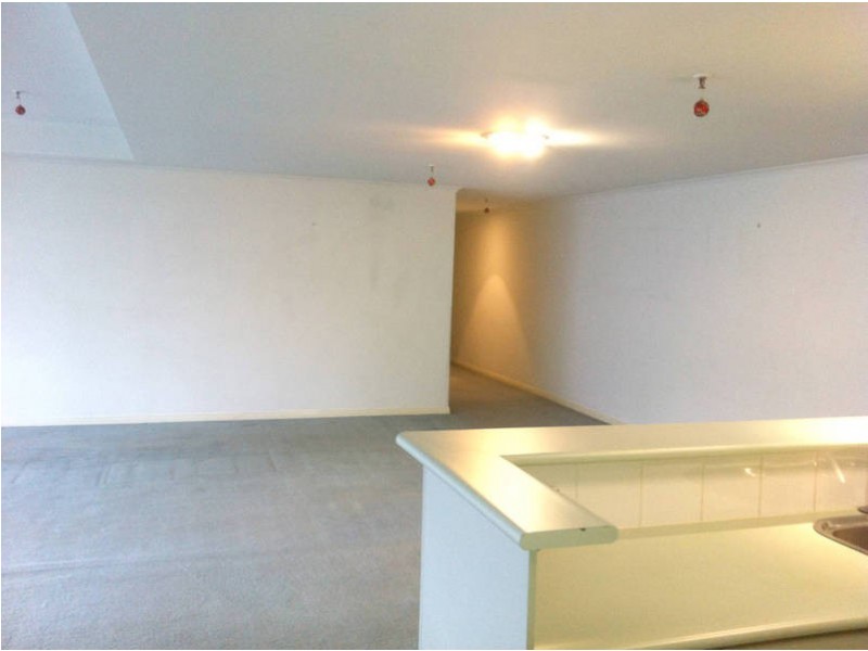 213/83 Queensbridge, Southbank VIC 3006